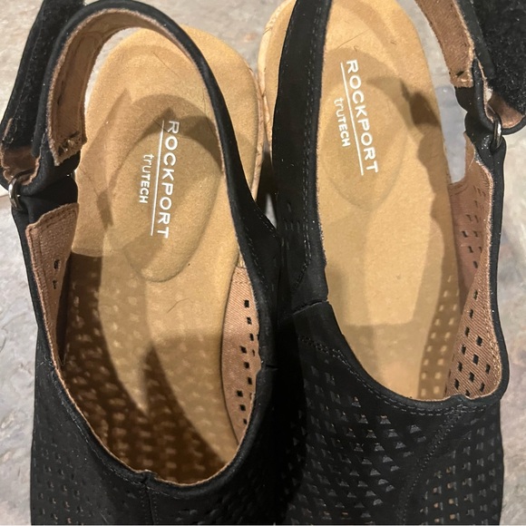 NWOT Rockport black open toe sandals size 9. Made for comfort! - Picture 4 of 10